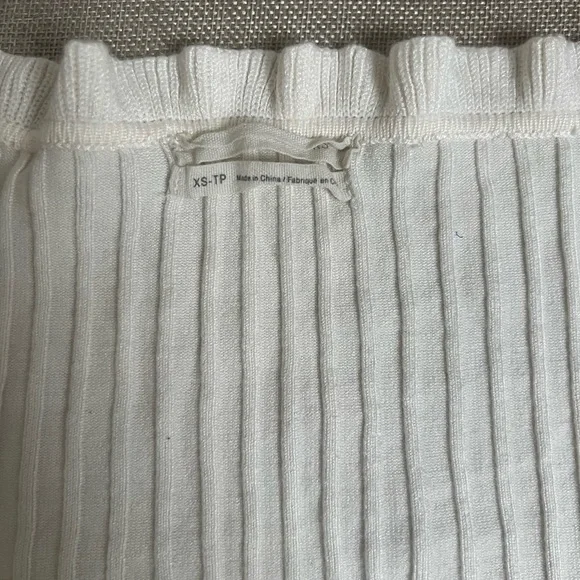 Urban outfitters crop - Picture 2 of 3